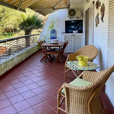 Casa Di Bacco, Ischia